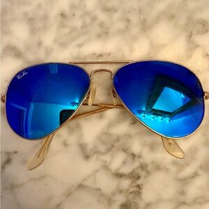 Ray-Ban Sunglasses RB3025 AVIATOR LARGE Polarized Gold Frame Mirror Silver Lens